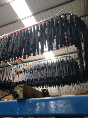 Kot Çamaşır Konfeksiyon Fabrikası İçin Asılı Konveyör İletim Makaralı Zincir